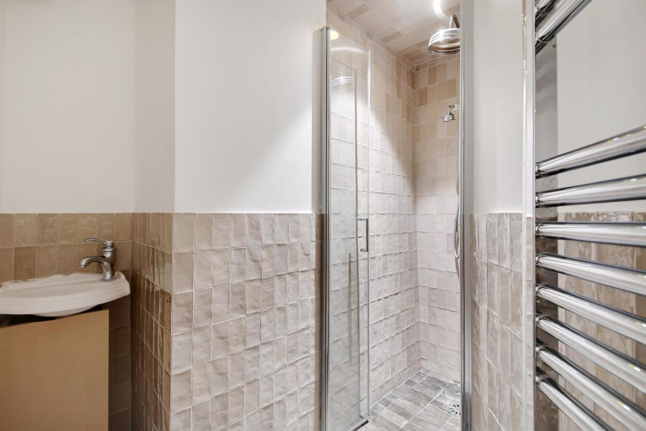 Cmg Amazing Duplex 3Br 6P Le Marais Lägenhet Paris Exteriör bild