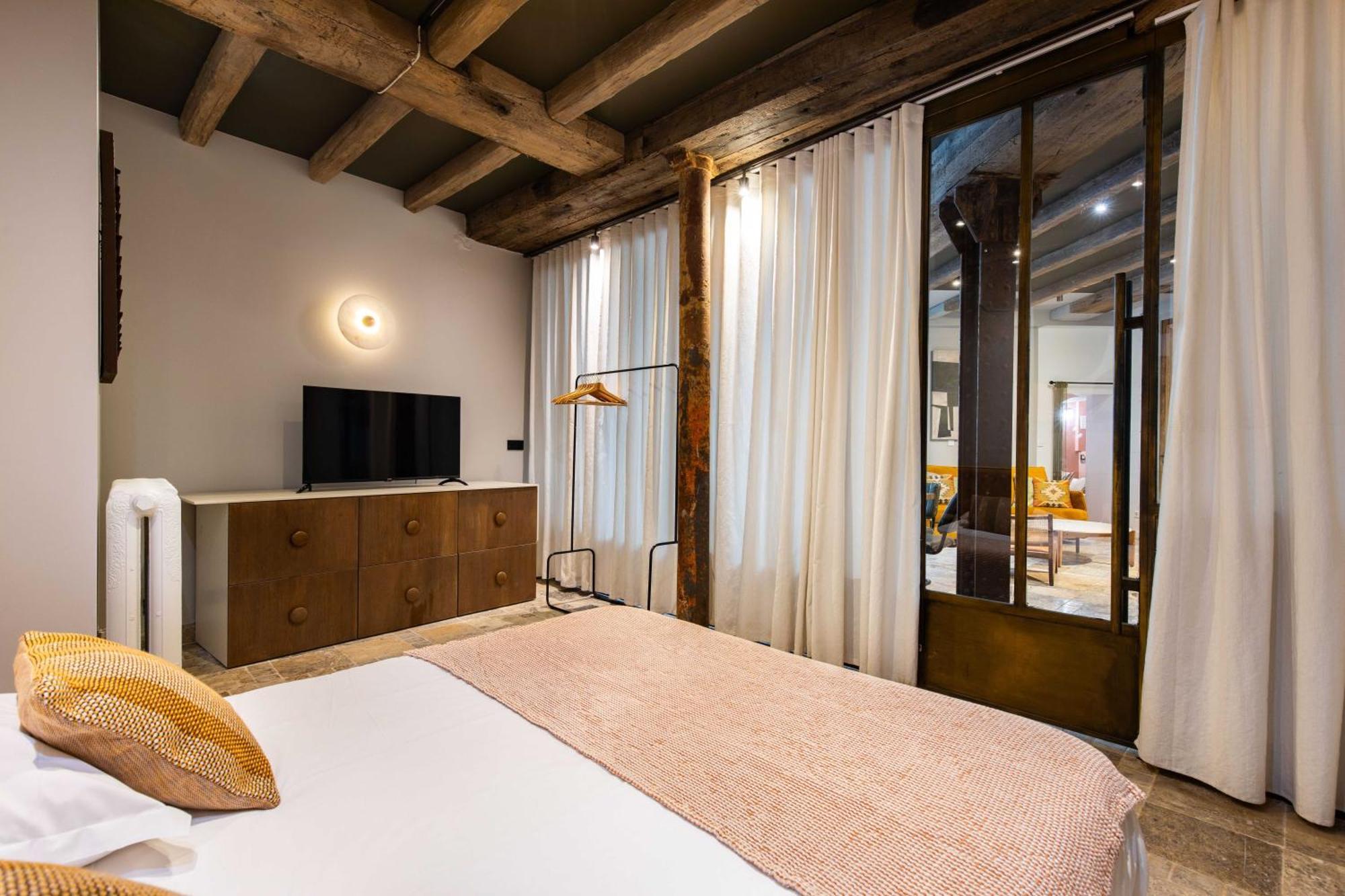 Cmg Amazing Duplex 3Br 6P Le Marais Lägenhet Paris Exteriör bild