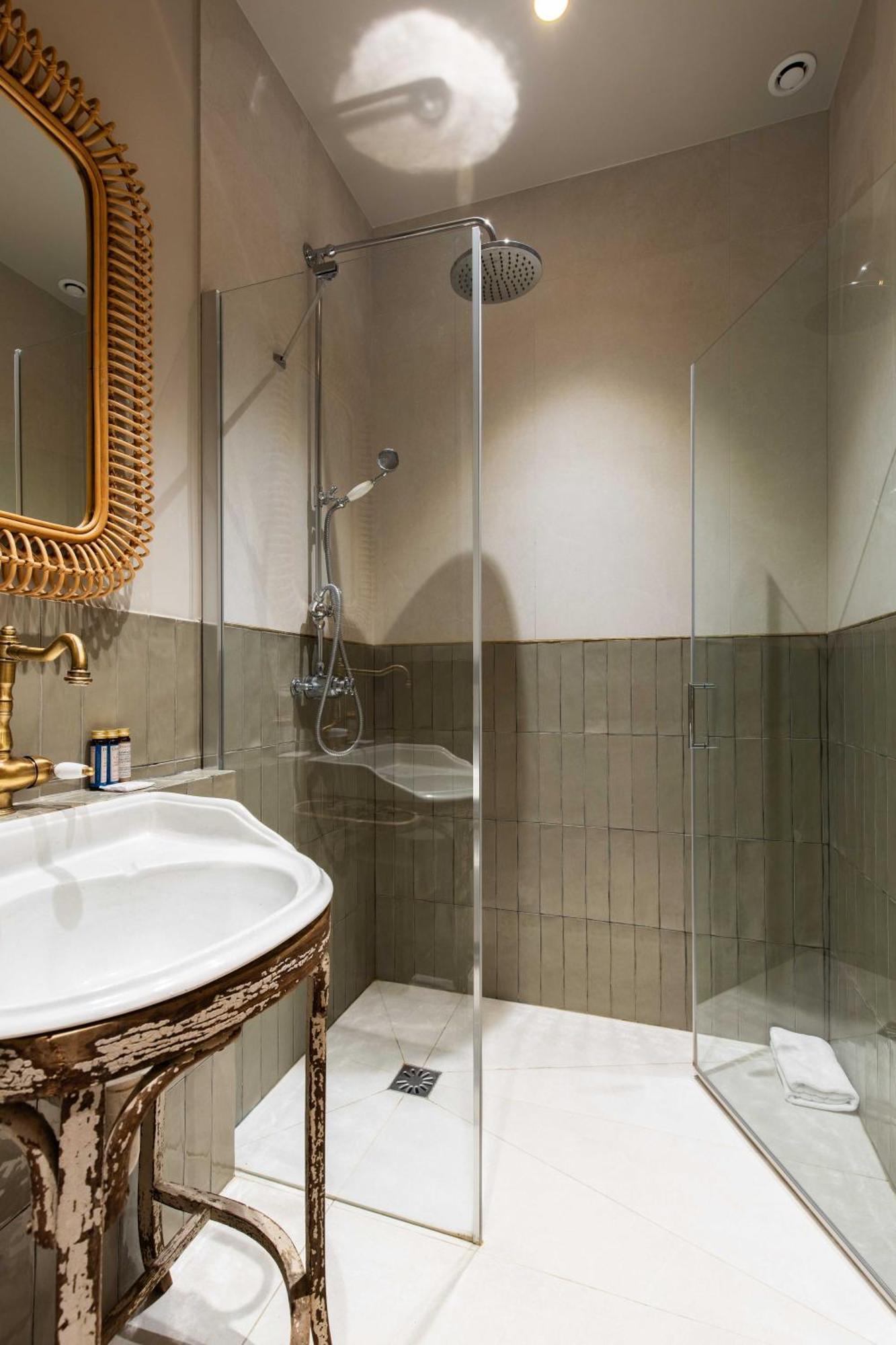 Cmg Amazing Duplex 3Br 6P Le Marais Lägenhet Paris Exteriör bild