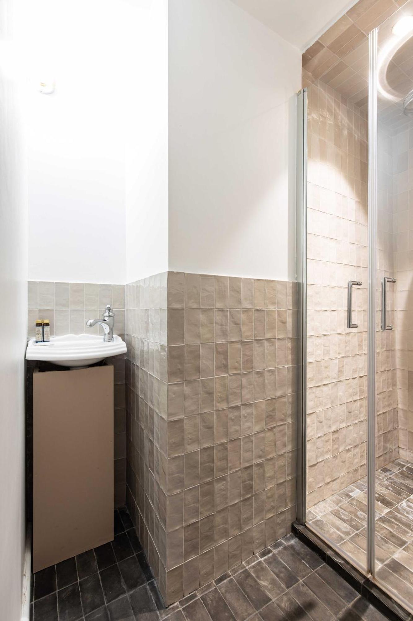 Cmg Amazing Duplex 3Br 6P Le Marais Lägenhet Paris Exteriör bild